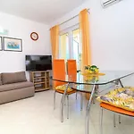 Apartment Vice *